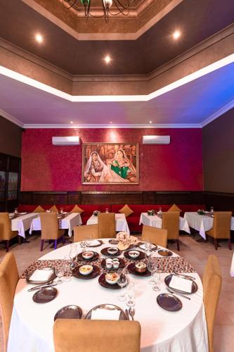 Restaurant, Golden Tulip Carthage Residence in La Marsa