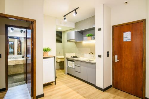 Konyha, Slaviero Hotel Londrina Flat in Londrina