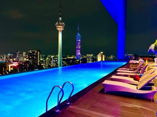 Luxehive stay at face suite in 小印度