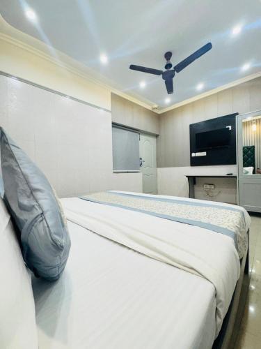 Hotel Satwah 29 Just Near Nizamuddin Railway photo 5