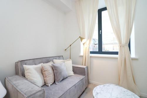 Stylish studio, private parking, washer & dryer in Torupilli
