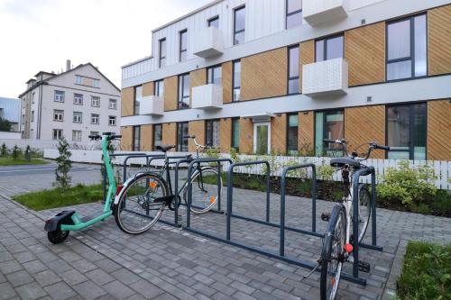 Stylish studio, private parking, washer & dryer in Torupilli