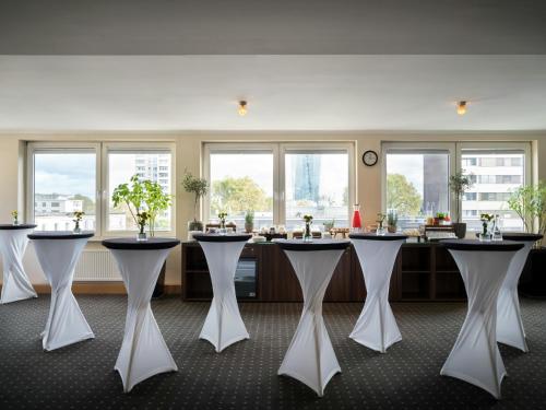 Flemings Hotel Frankfurt Main-Riverside - image 32