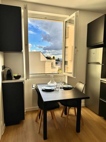 1 min Gare RER A - 20min Paris - Joli studio neuf in Maisons-Laffitte