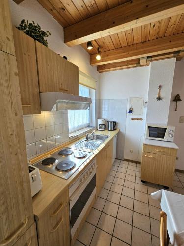 Ferienhaus Krell - Familienurlaub in der Nahe von Gromitz in Kattenberg