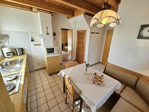 Ferienhaus Krell - Familienurlaub in der Nahe von Gromitz in Kattenberg