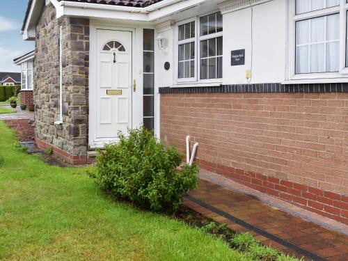 Exterior view, Meadowfield View in Ryton