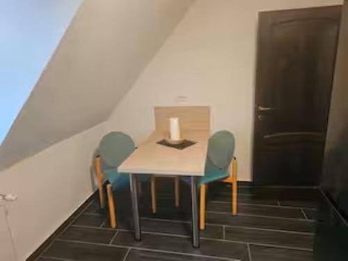 Schöne Vollausgestattete Monteurs- Gästewohnung in der Gartenstadt Leuna und nähe Geiseltalsee 2208 (Schone Vollausgestattete Monteurs- Gastewohnung in der Gartenstadt Leuna und nahe Geiseltalsee 2208) in Mersebourg