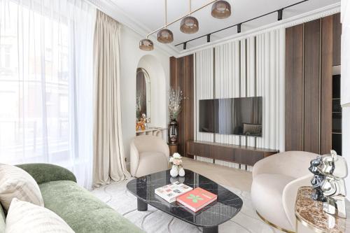 Charming 2BD near Pantheon & Luxembourg Garden