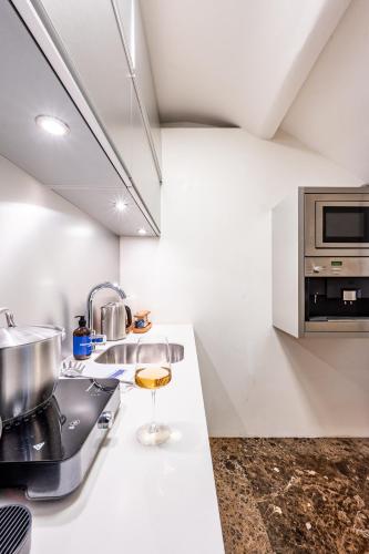 Prague Days - One Bedroom Apartment with AC and Desk in Old Town - main image