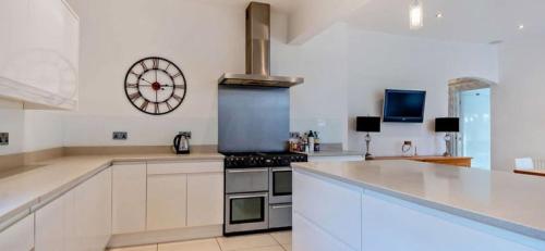 7 bedroom Large Edwardian family home in Cringleford