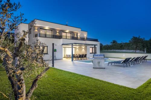 Villa Ana Skicini – khách sạn tại Cukrici