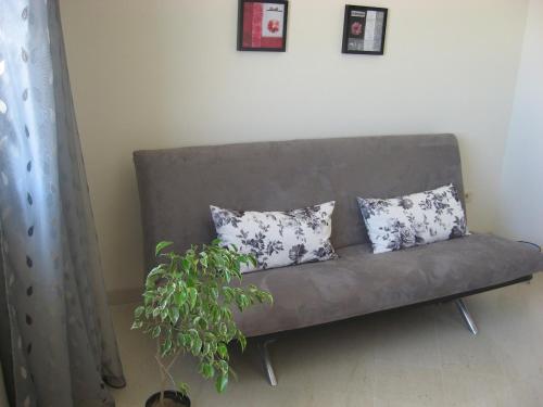 cosy and calm flat in Jardins De Carthage