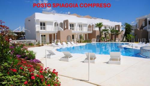 Wave Village piano terra Piazza Trieste