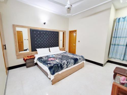 Rose Palace Guest House - image 13