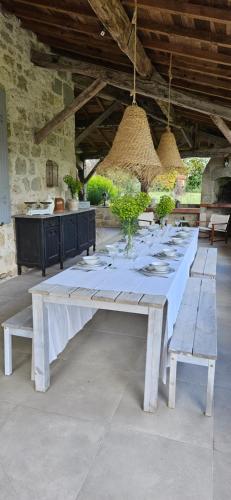 LA Maison LOUSTANEO in Prayssas