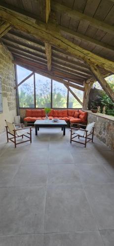 Balcony/terrace, LA Maison LOUSTANEO in Prayssas