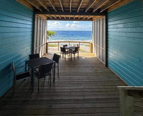 מתקני המלון, Quatro Vista B2 Oasis Modern 900sqft Oceanfront Suite & Bunks in אוטילה