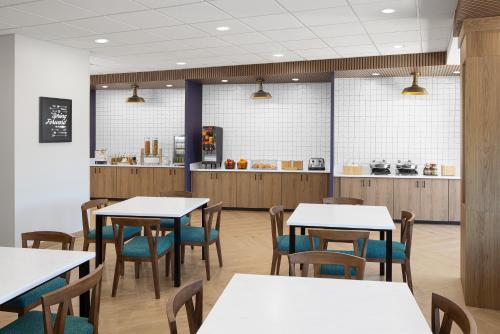 餐飲選擇, Fairfield by Marriott Inn & Suites Athens Madison in 麥迪遜