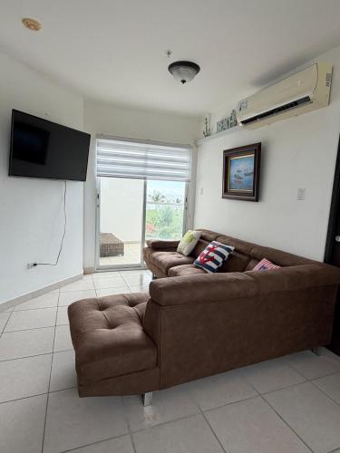 An apartment with ocean views in Palo Grande