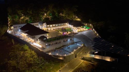 Exterior view, Hillside hotel in Kenema