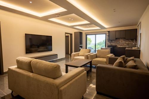 Hillside hotel in Kenema