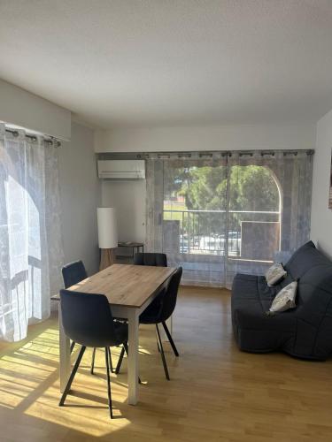 Studio Hyeres sur le port