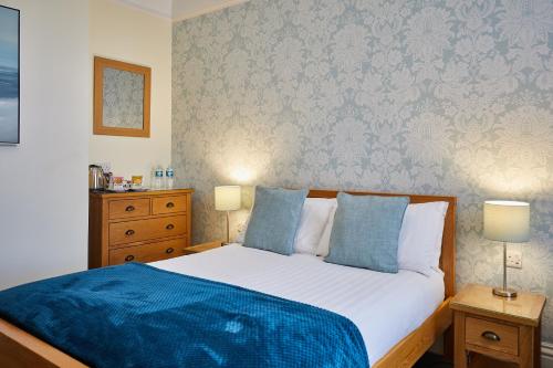 The Tennyson - image 21