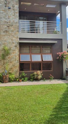 . Hanz Place