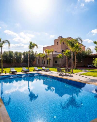 Blumen Villa – khách sạn tại Khac