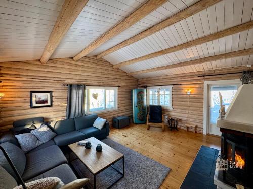 Authentic mountain atmosphere at Sjusjøen in 斯幽斯耶恩