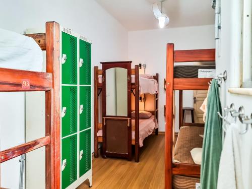 Books Hostel in Santa Teresa