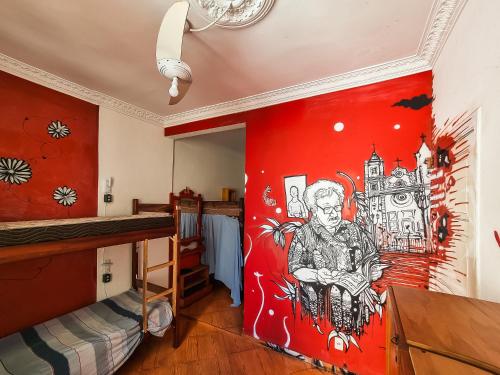 Books Hostel in Santa Teresa