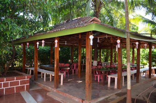 Étterem, NISARG RESORT in Guhagar