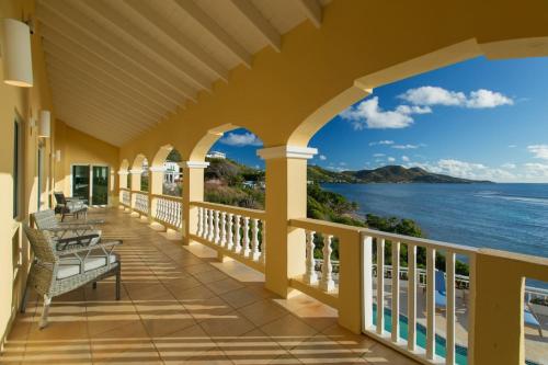 The Cerulean Oceanfront Luxury Retreat in 提格斯灣