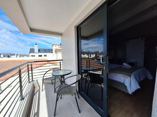 Balcó/terrassa, Calypso Sunset Guest House in Langebaan