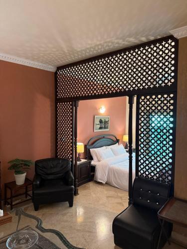 Modern Furnished Studio with Homely Vibe in F-10 - image 2