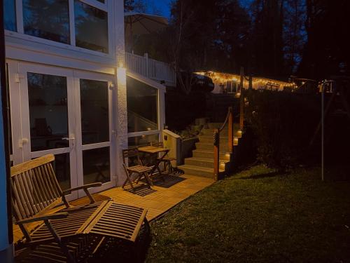 Souterrainwohnung mit Badesteg an der Paar in Friedberg