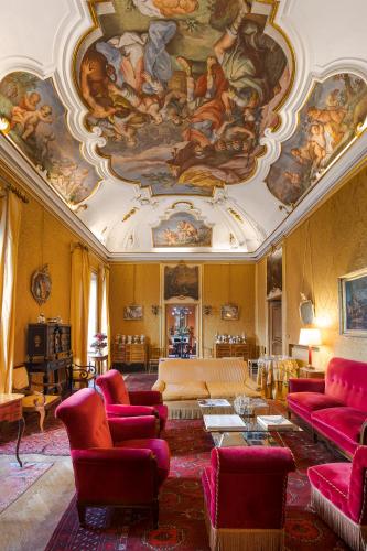 Palazzo Arone dei Baroni di Valentino, Palermo