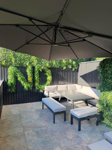 Nuit D Or LoveRoom in Bellegarde-sur-Valserine