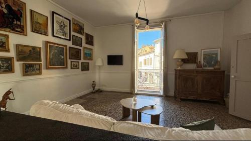 Appartement au cœur de la vieille ville - Location saisonnière - L'Isle-sur-la-Sorgue