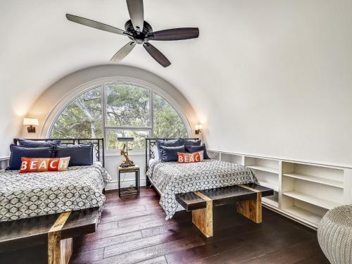18 Brigantine - image 6