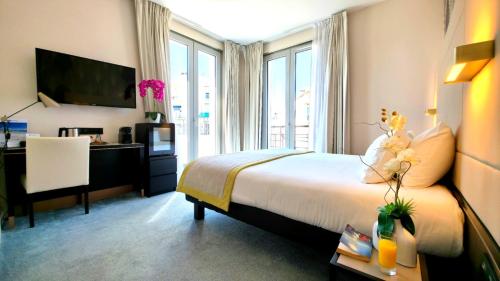 room detail thumbnail 0