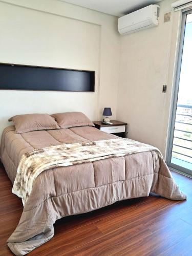 Con vistas a la ciudad en piso 9 - Muyurina