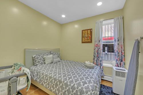 A slice of paradise awaits you! in Brooklyn, USA