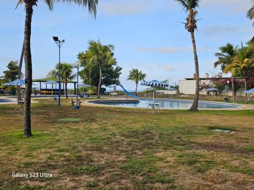 Apartamento Vacacional La Guaira - Naiguata - Puerto Azul in 카라벨레다