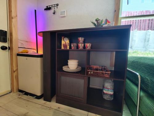 Private Sunset View Suite 5 Mins Off I-75 EV Outlet Available in Jellico (TN)