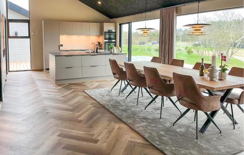 Kitchen, Lovely Home In Saltum With Sauna in Saltum