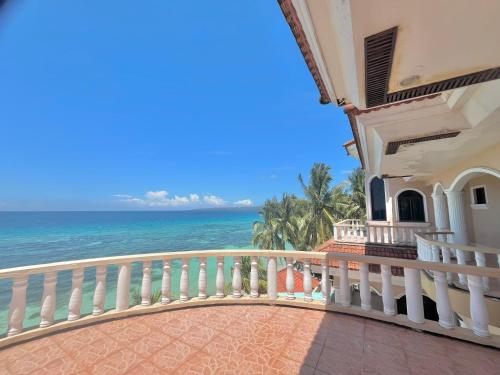 Casaroyal Beachfront