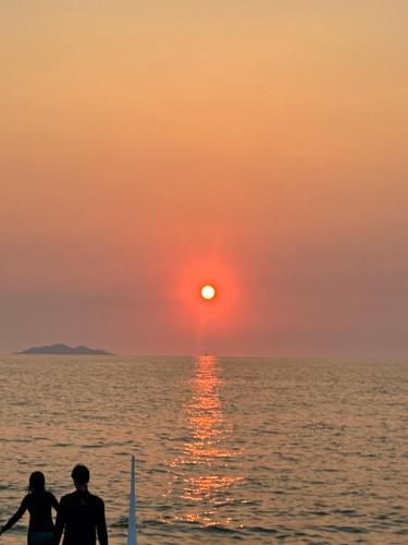 Southsea Staycation- 6 pax in Catandaan